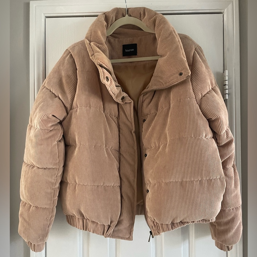 Boohoo Beige Corduroy Puffer Jacket - Picture 2 of 4